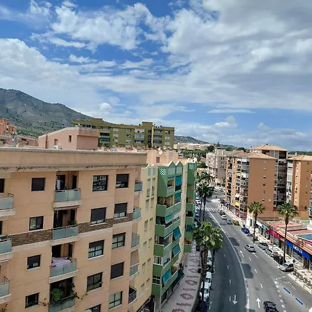 Sunny Corner 토레몰리노스