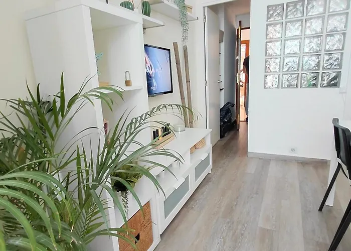 아파트 Sunny Corner